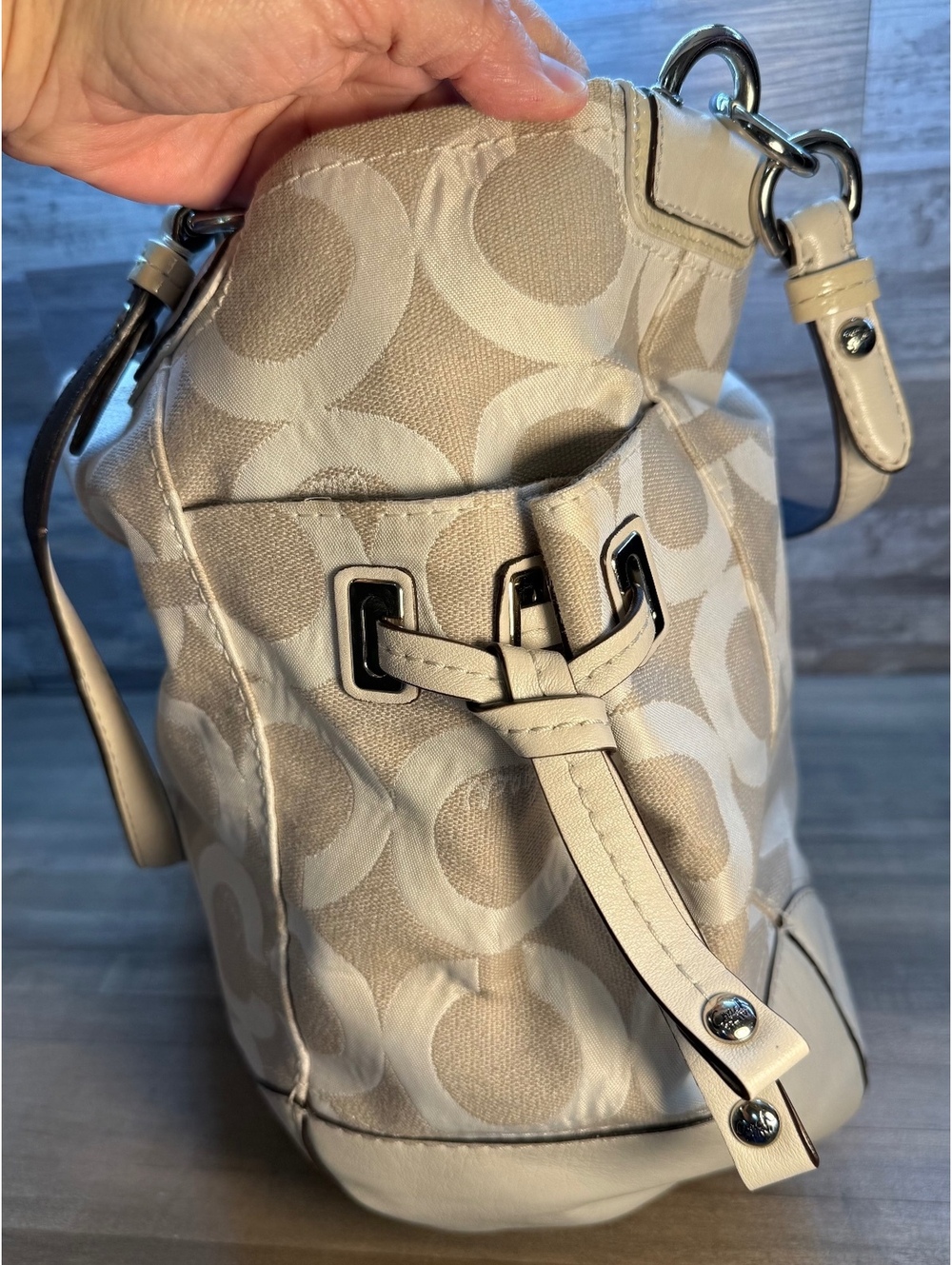 Coach Peyton Signature Op Art Shoulder Bag Cream Brown Leather (hbp1/cp22) - Picture 5 of 12